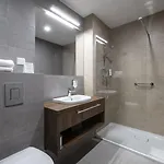 Db Szálloda 4*